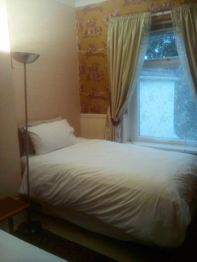 The Principality 2 Singles Bedroom Cardiff Exterior foto